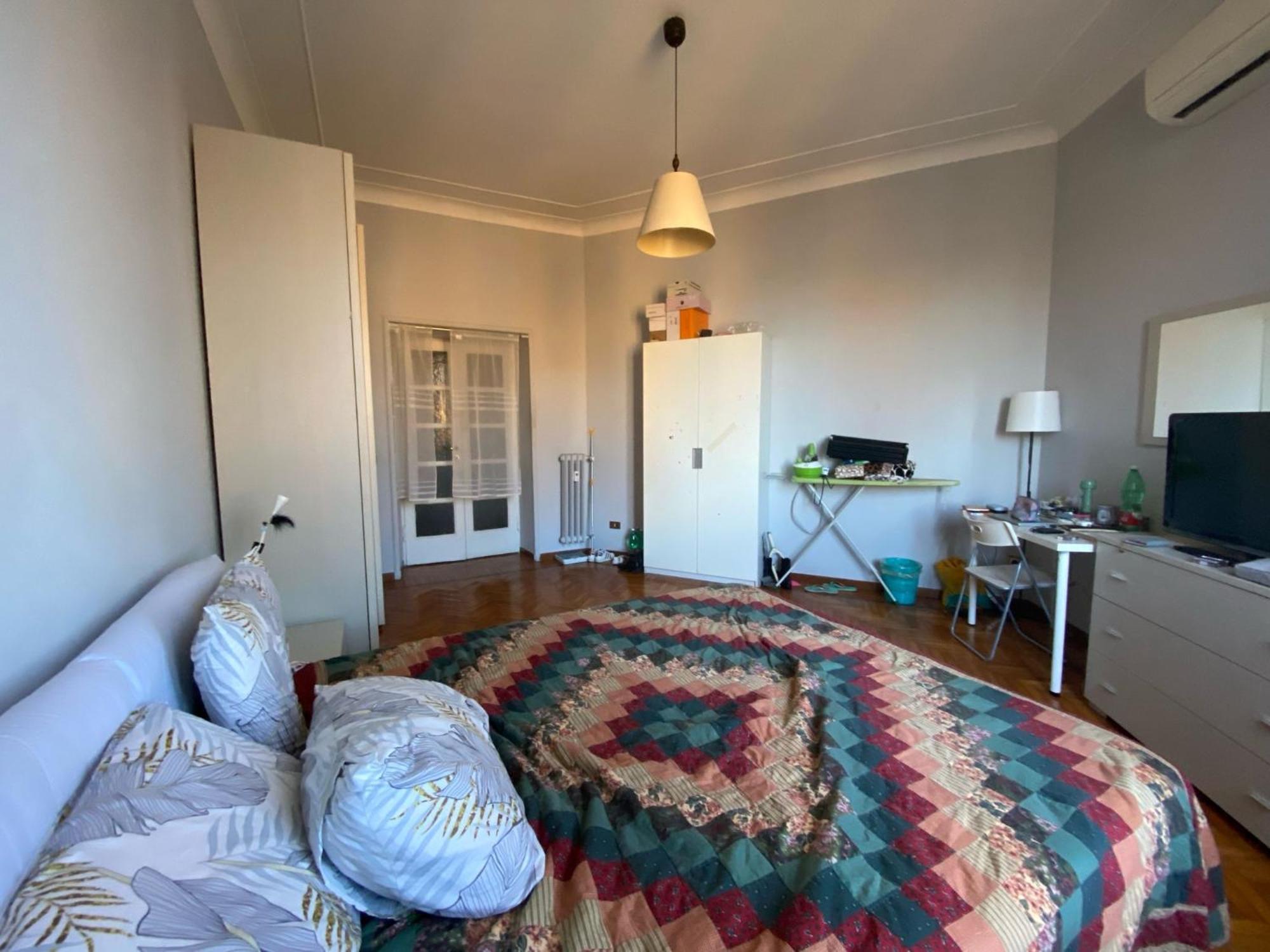 Holiday Colosseum Rome Bed & Breakfast Bagian luar foto