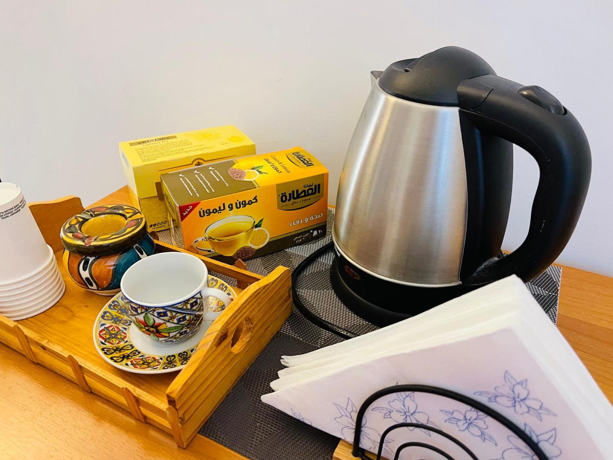 Holiday Colosseum Rome Bed & Breakfast Bagian luar foto